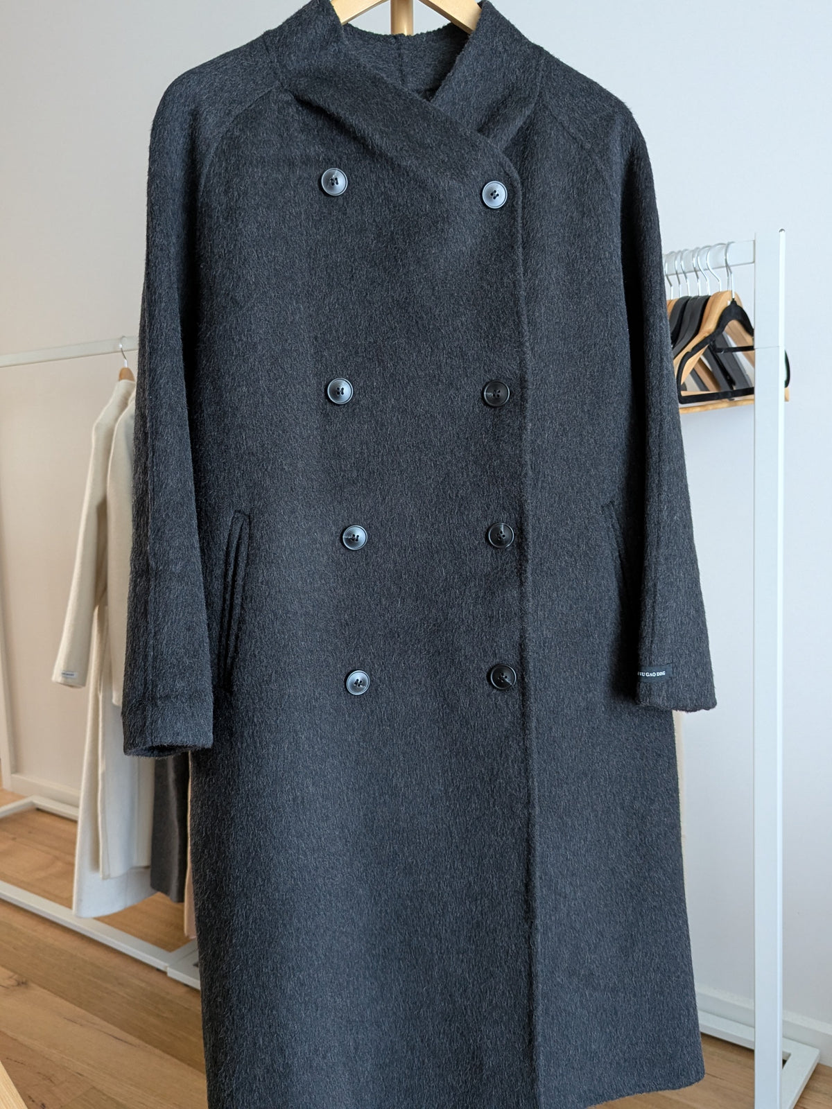 125 70% Wool Coat Size M 14-18