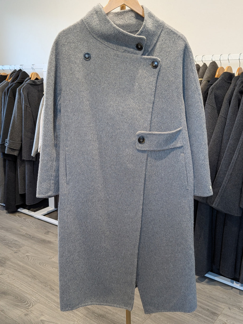 172 90% Wool Coat Grey S 8-10