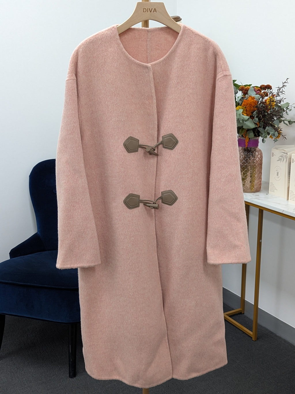 Women's Fur Collar Wool Coats Try-On Available 235 Size M10-12 100% Wool
