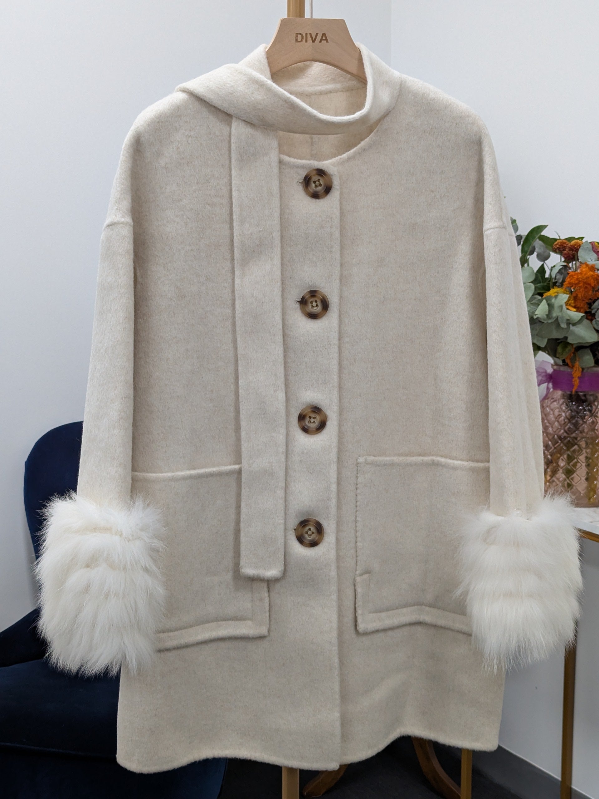 Women's Fur Collar Wool Coats Try-On Available 229 Size S8-12 90% Wool 10% Tencel