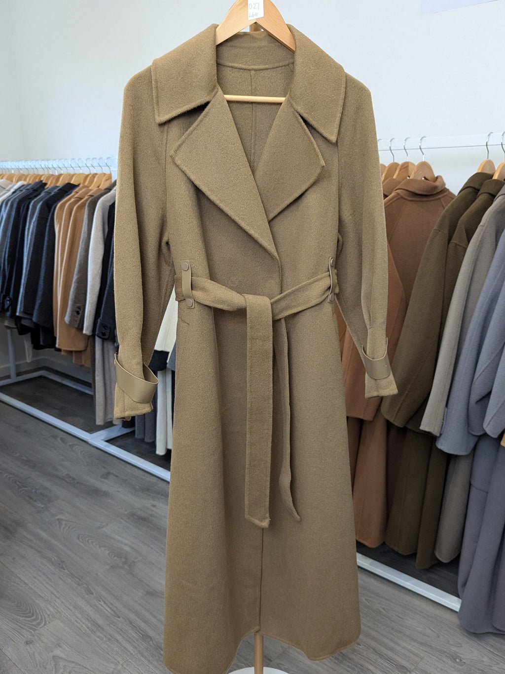 027 100% Wool Coat