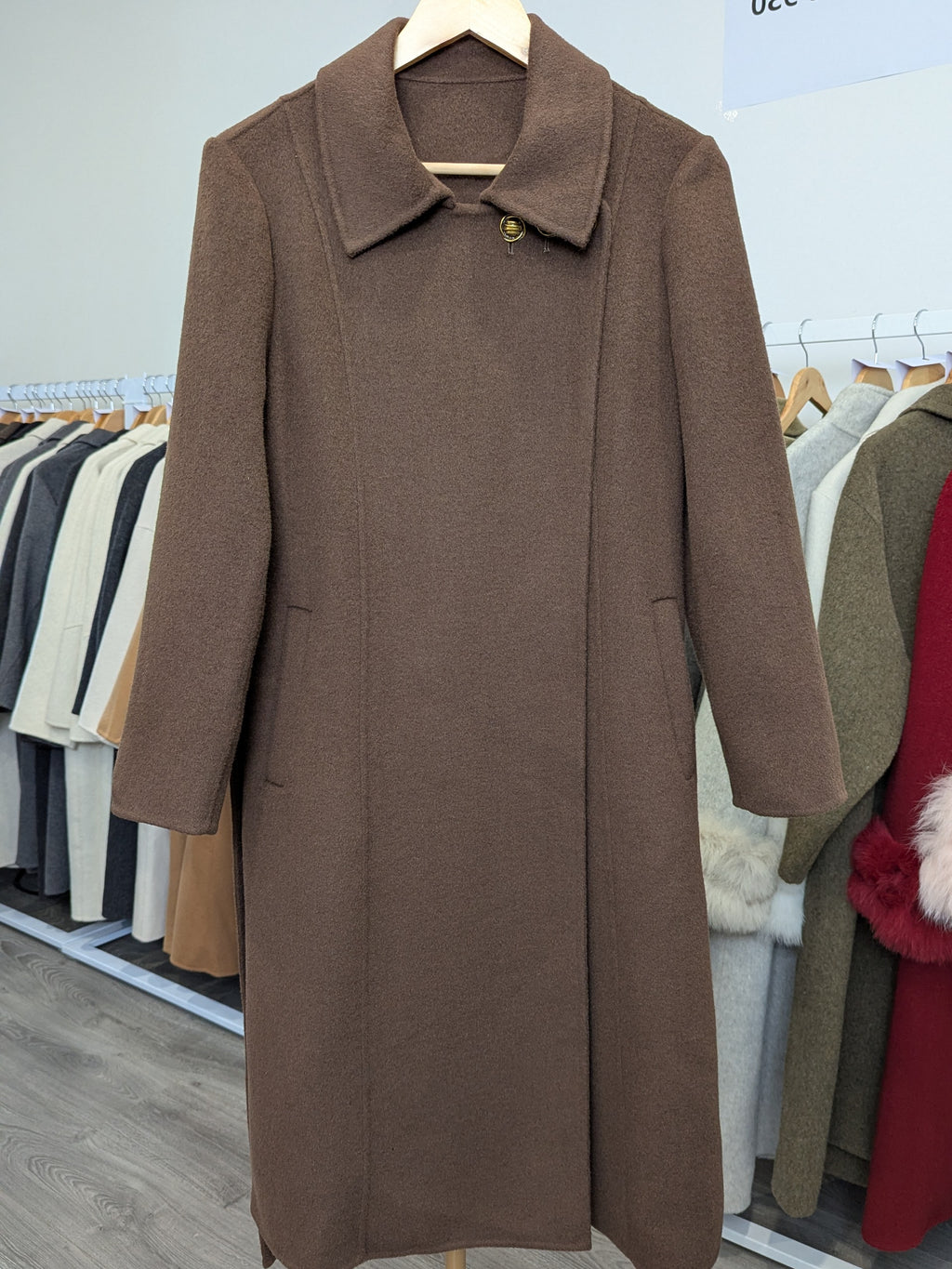 047 100% Wool Coat Chocolate