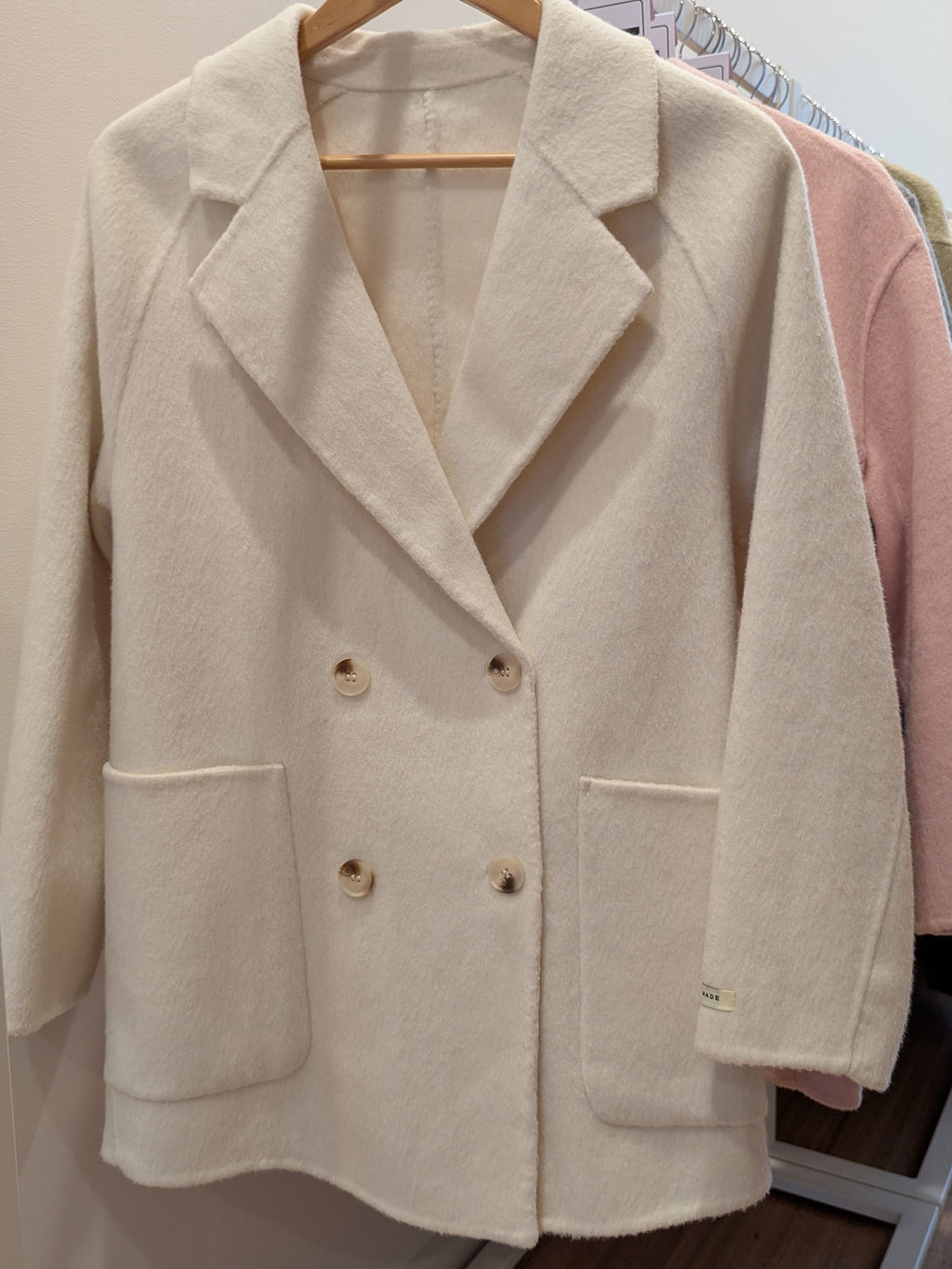069 70% Wool Coat Cream S 10-14