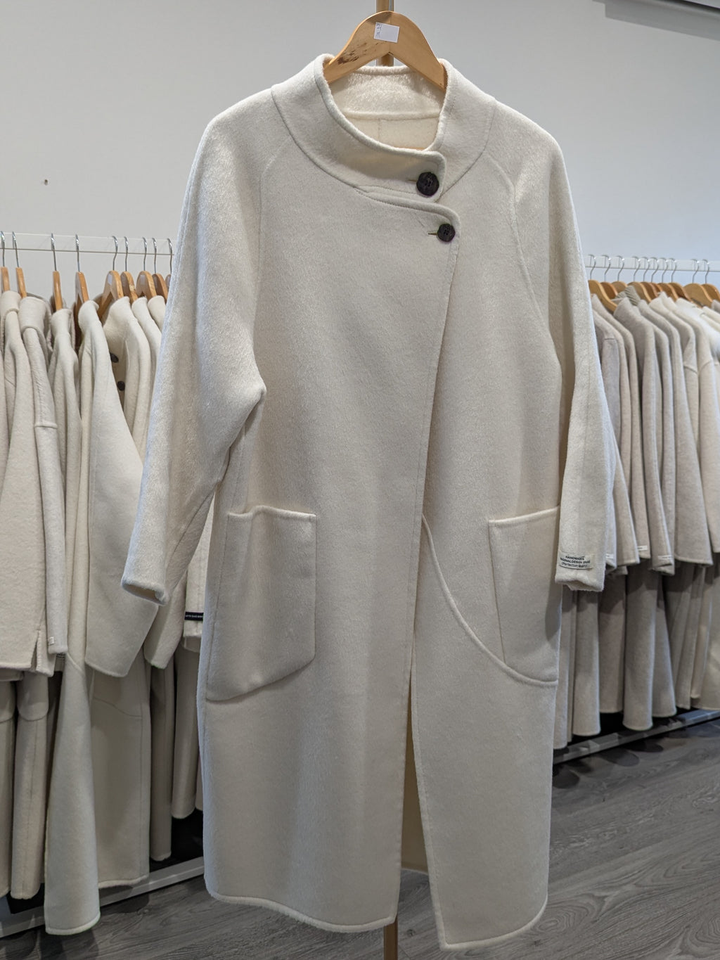 126 70% Wool Coat Cream S 6-8 M 10-14