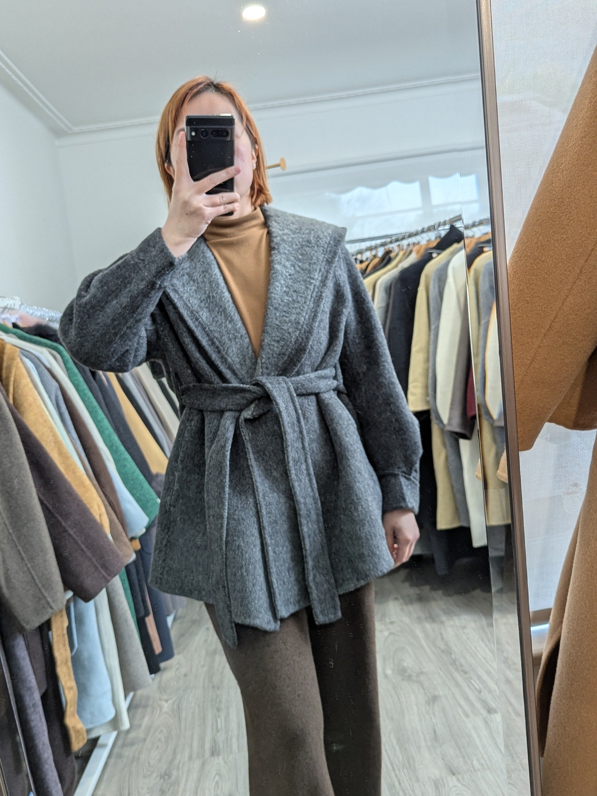 220 68% Wool Coat Grey L 10-12