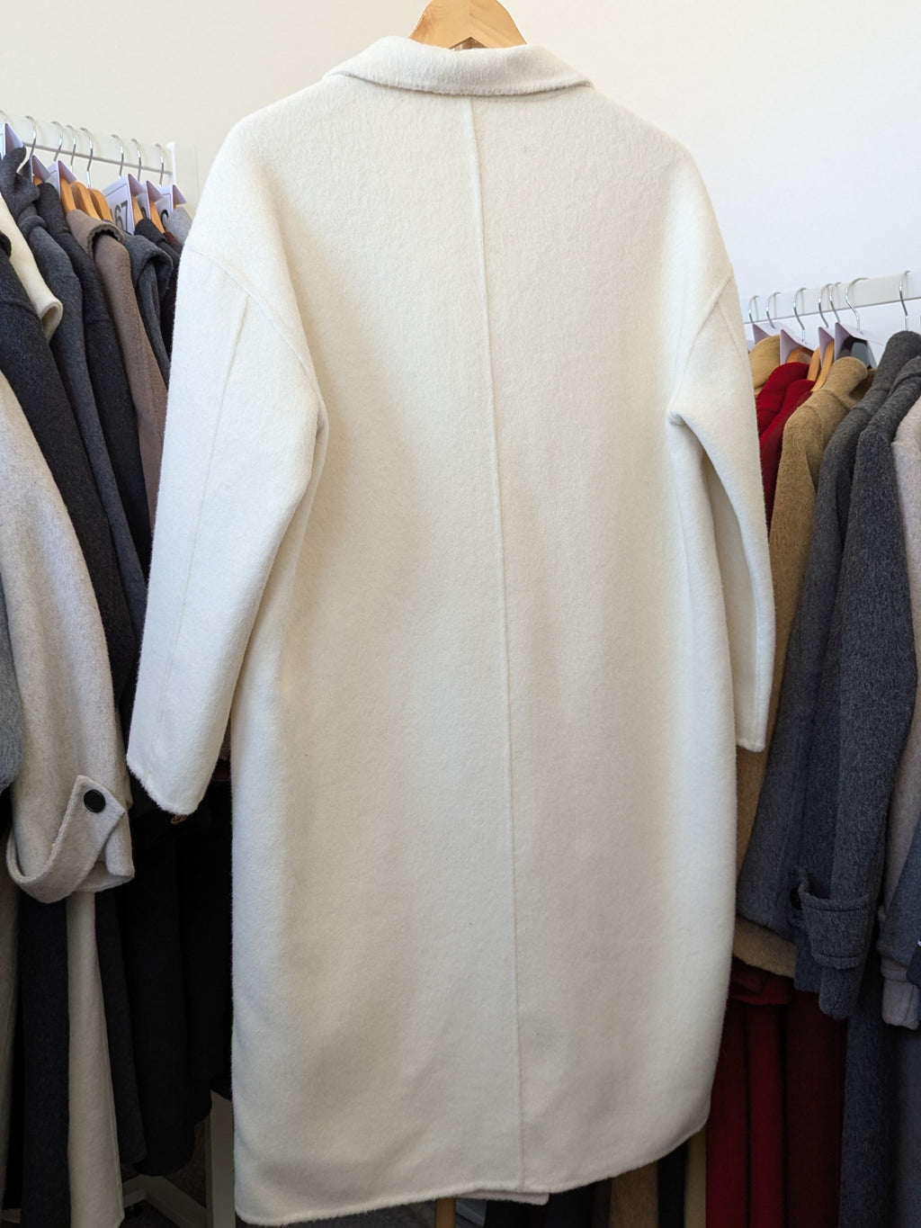 285 66% Wool Coat M 10-14 Cream