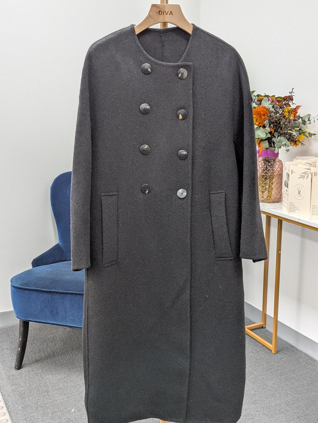 Women's Pure Wool Coats Try-On Available 218 S8-12 70% Wool