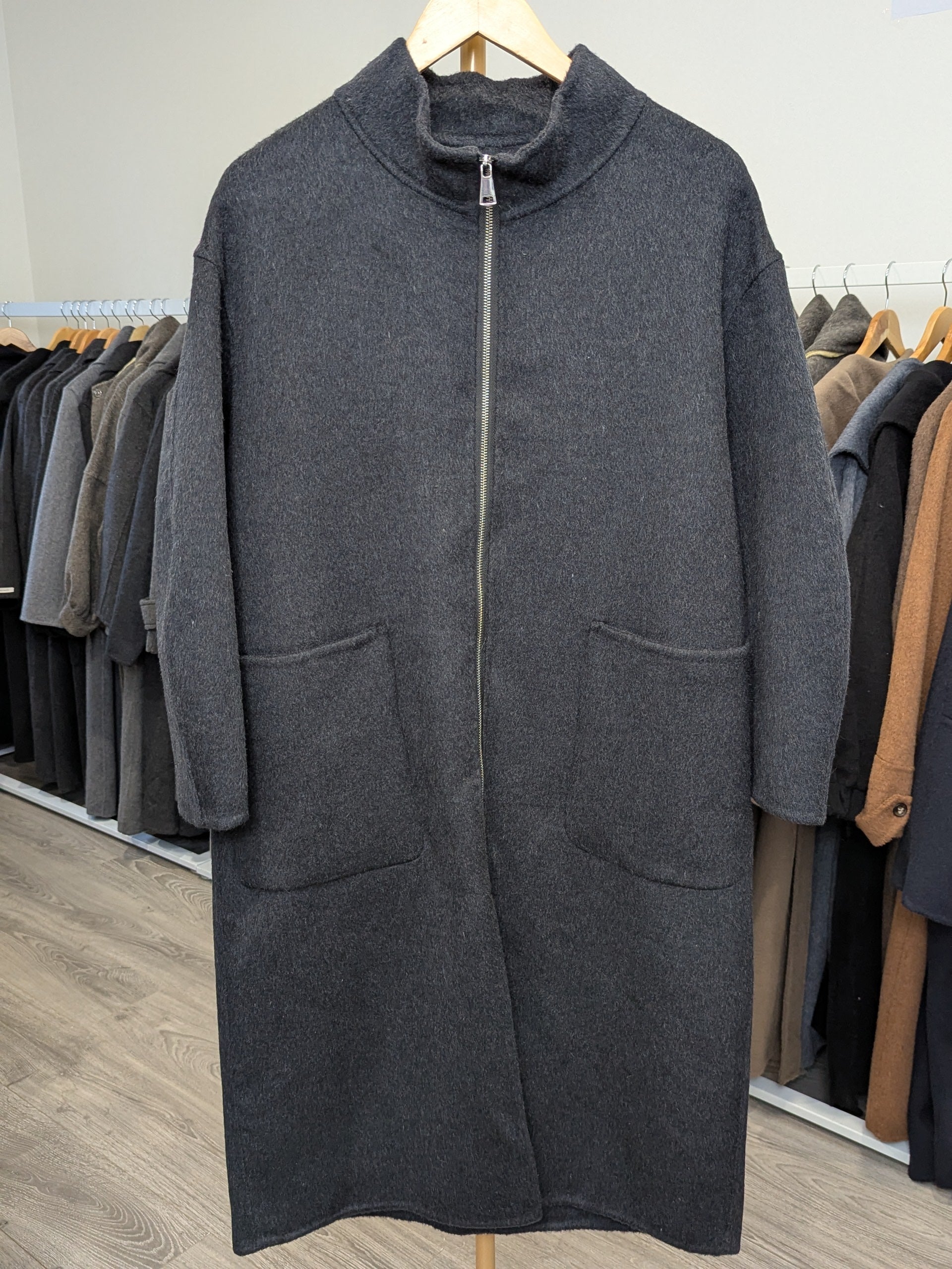 180 100% Wool Coat Charcoal M 10-14