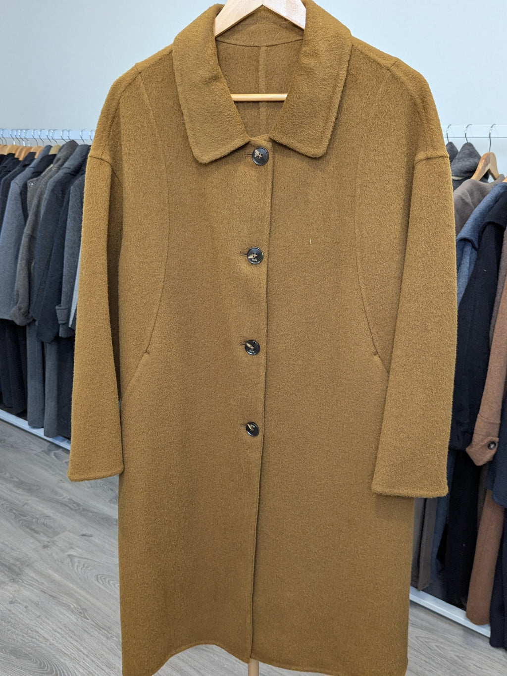 184 70% Wool Coat M 10-12