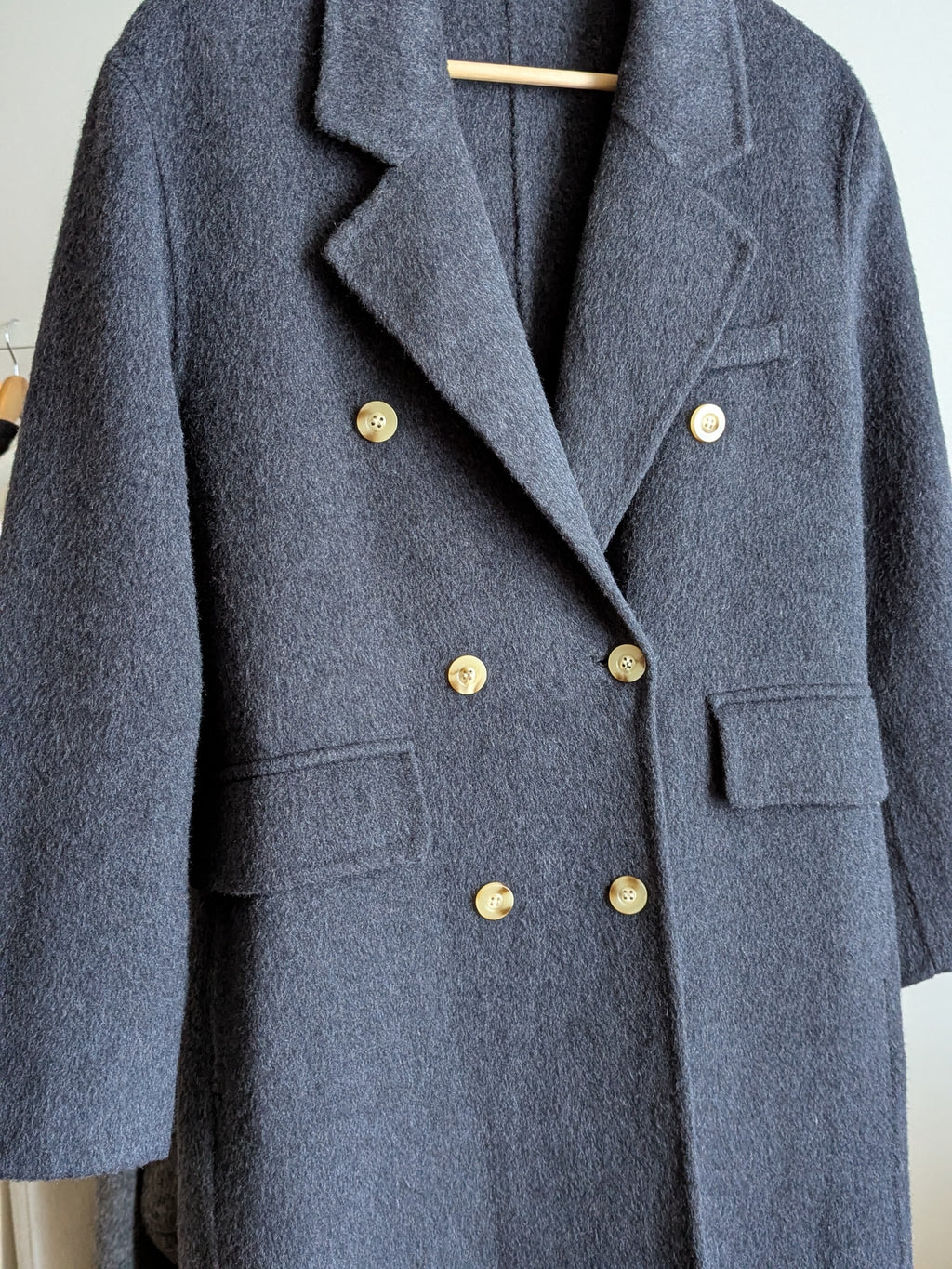 210 67% Wool Coat Dark grey M 12-14