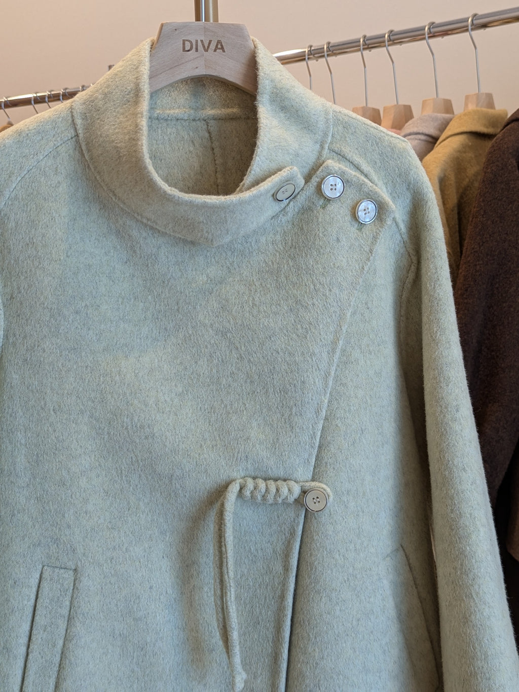 Brand New Pure Wool Coat FREE SHIPPING High Quality Wool 008 Size 10-12