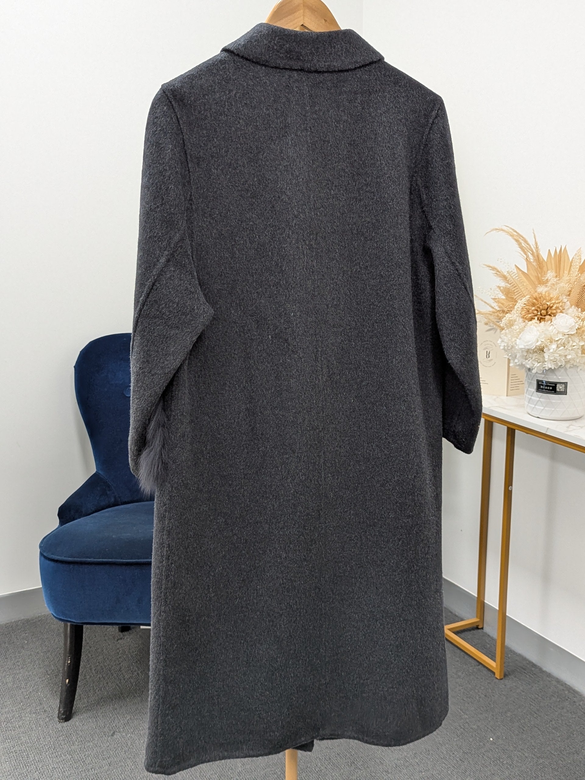 Fur trims 100% Wool Coat Women Warehouse Try-On Welcome 247