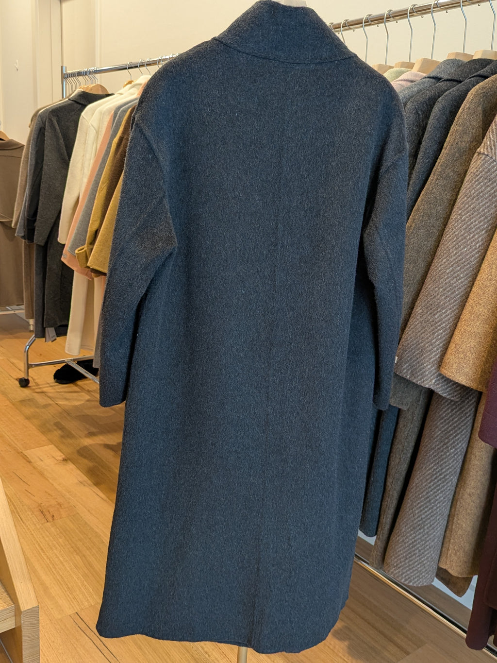 Brand New Pure Wool Coat FREE SHIPPING High Quality Wool 044 Size 8-10