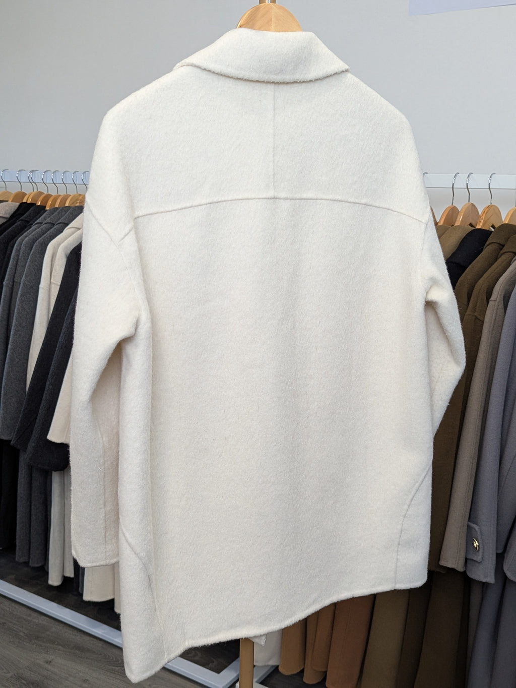034 100% Wool Coat Cream