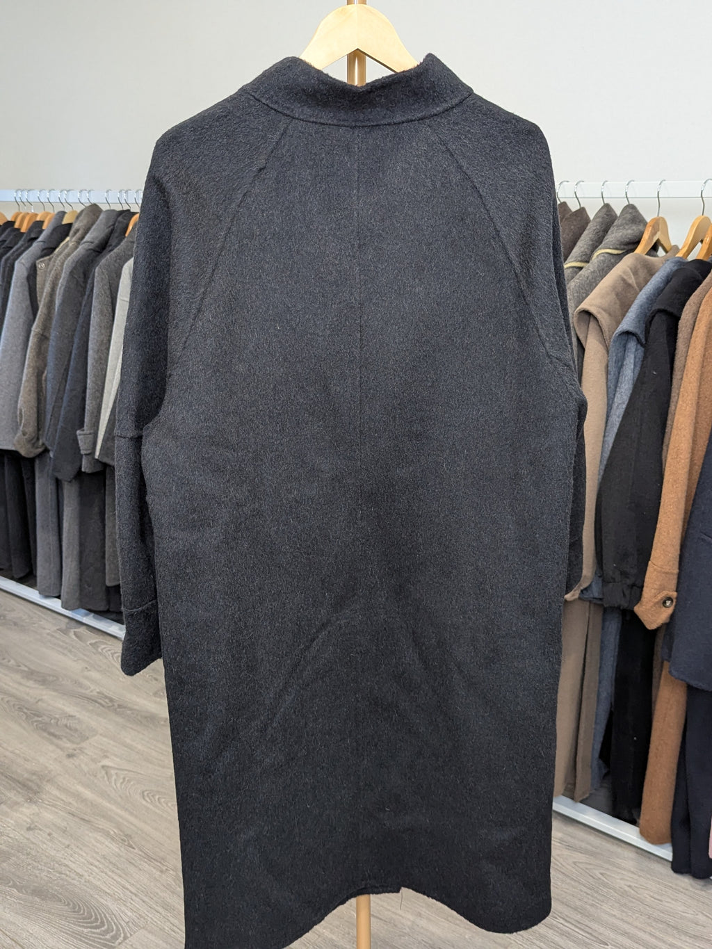 179 70% Wool Coat Black M 10-14