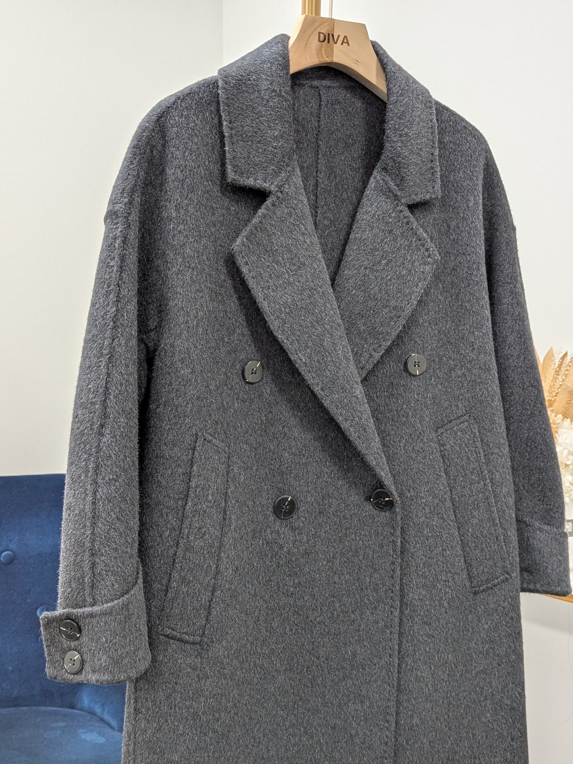 009 100% Wool Charcoal
