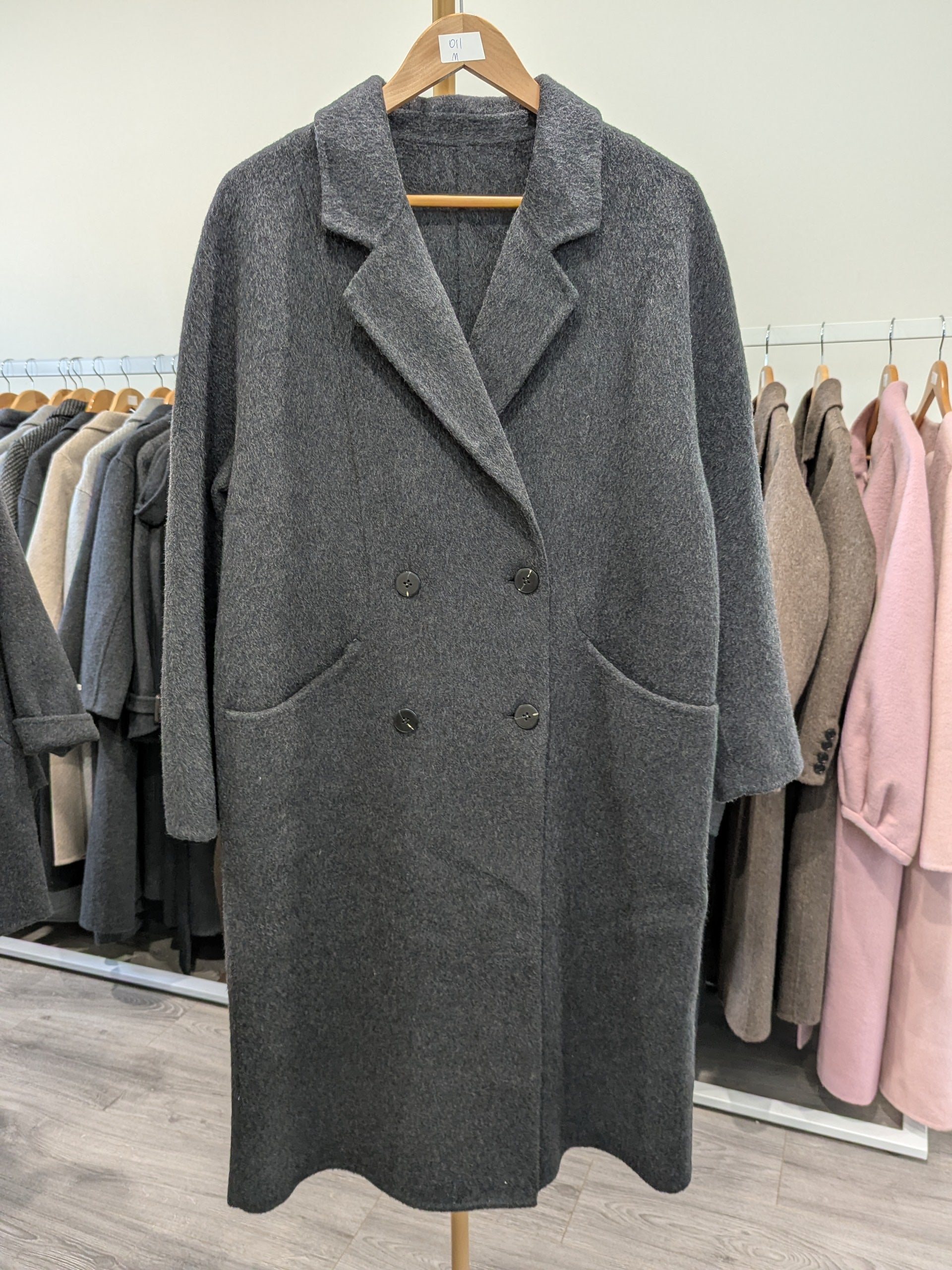 011 100% Wool Charcoal