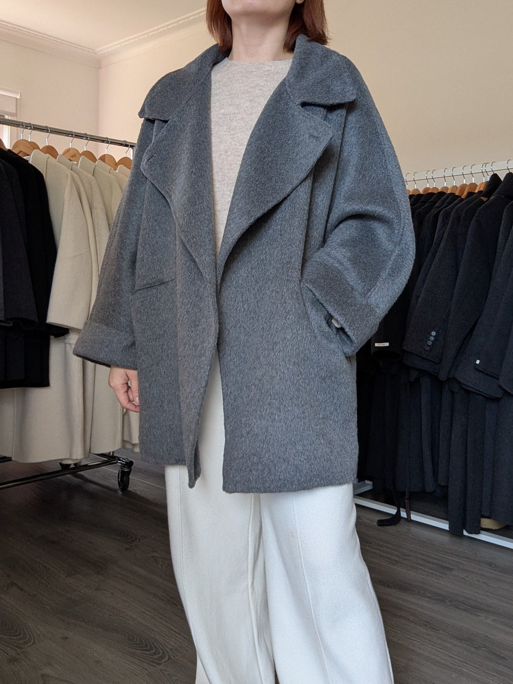002 Cashmere blend Grey