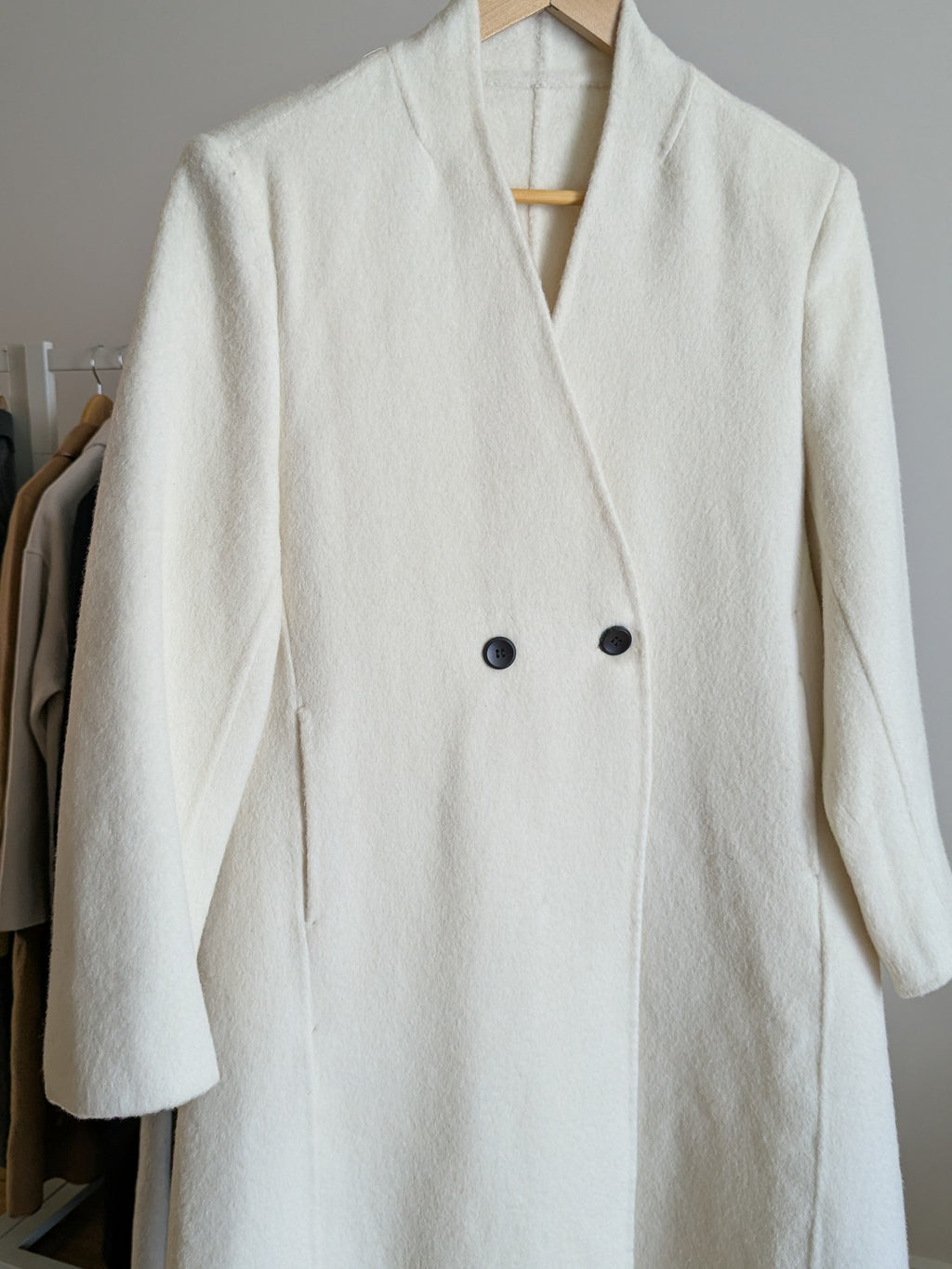 220 100% Wool Coat Cream M 8-10