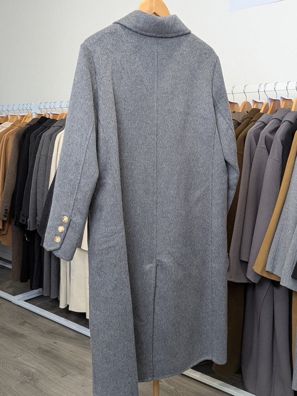 128 100% Wool Coat Grey