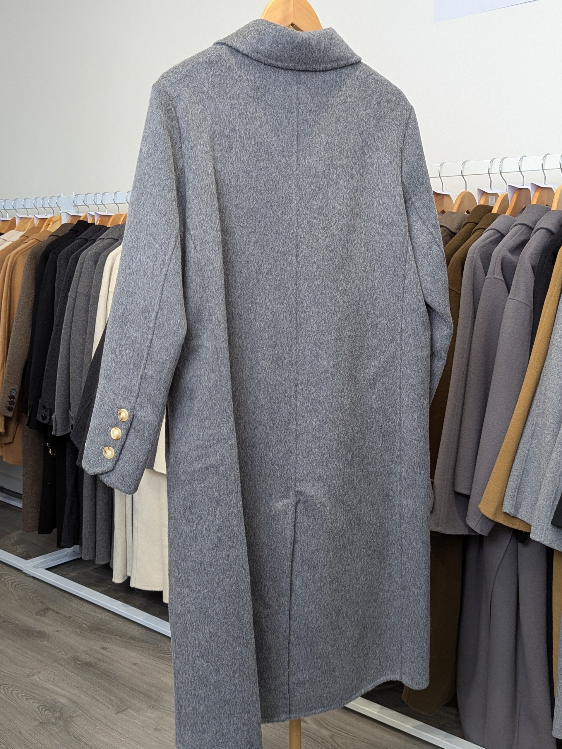 128 100% Wool Coat Grey