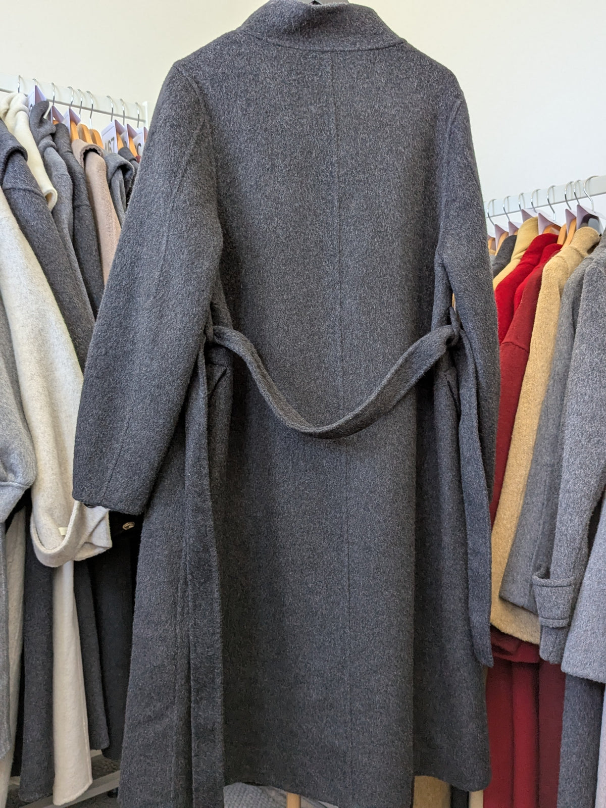 239 75% Wool Coat M 10-12 Charcoal
