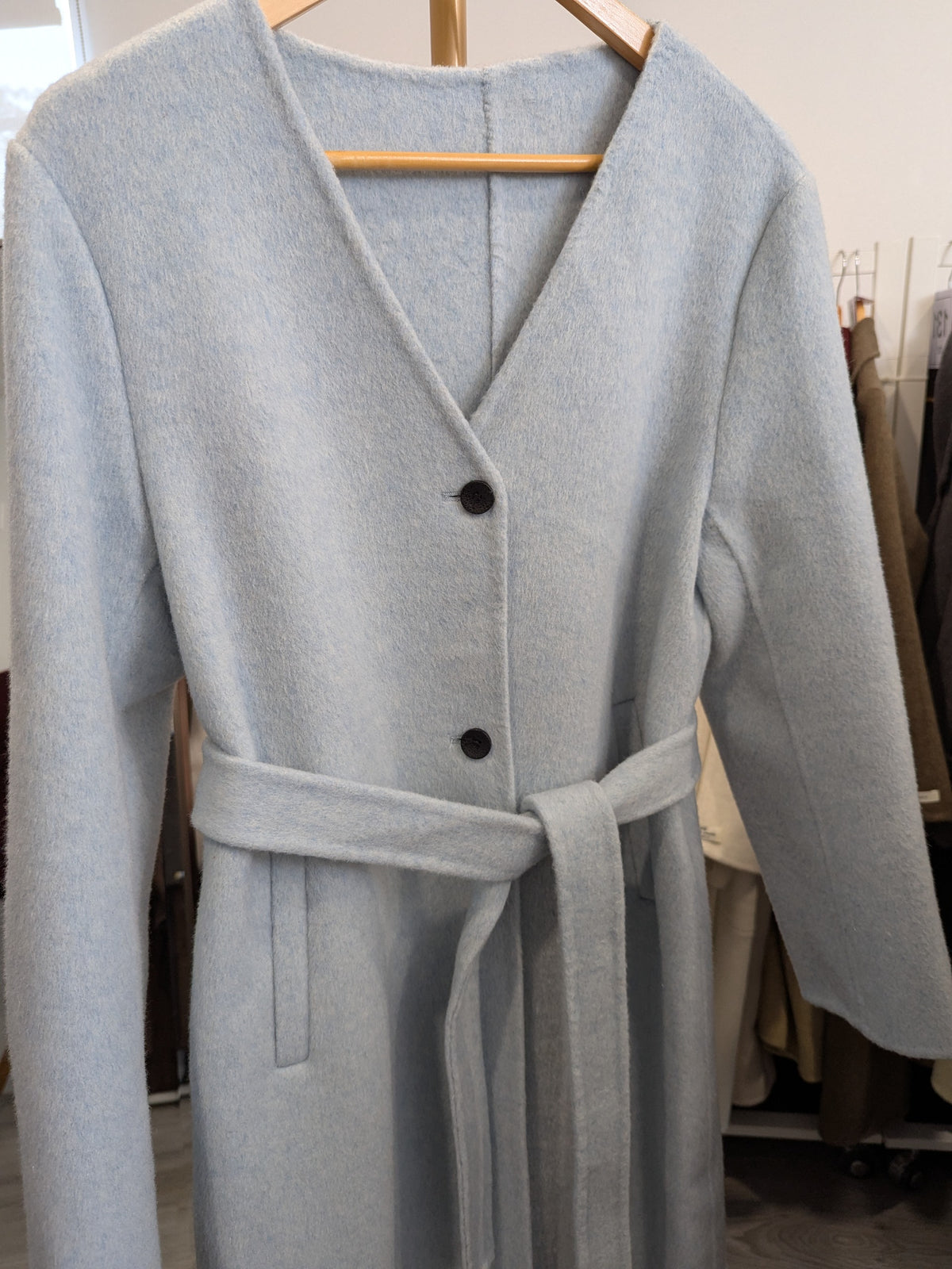 256 100% Wool Coat light Blue M 10-12