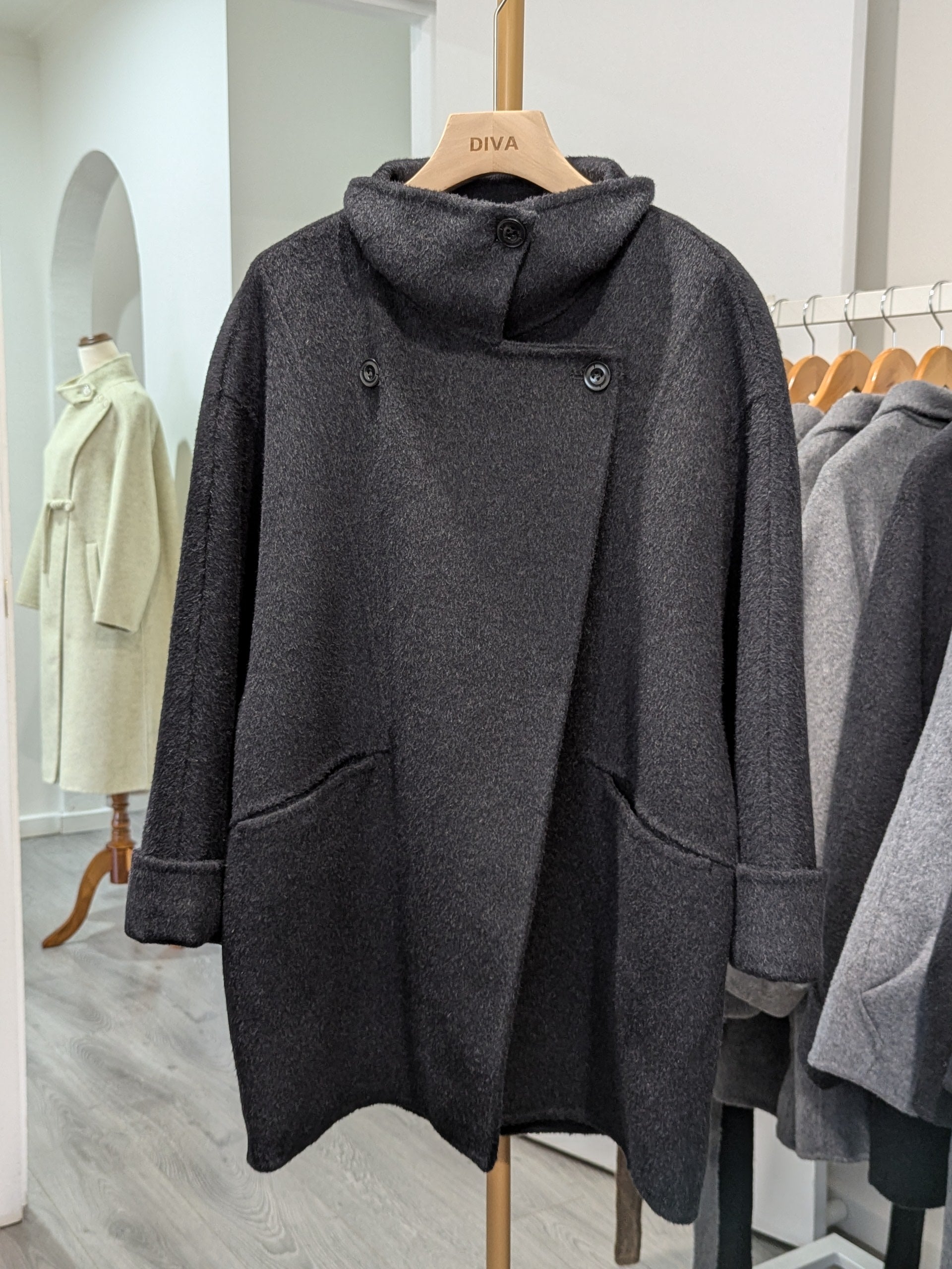 002 Cashmere blend Charcoal