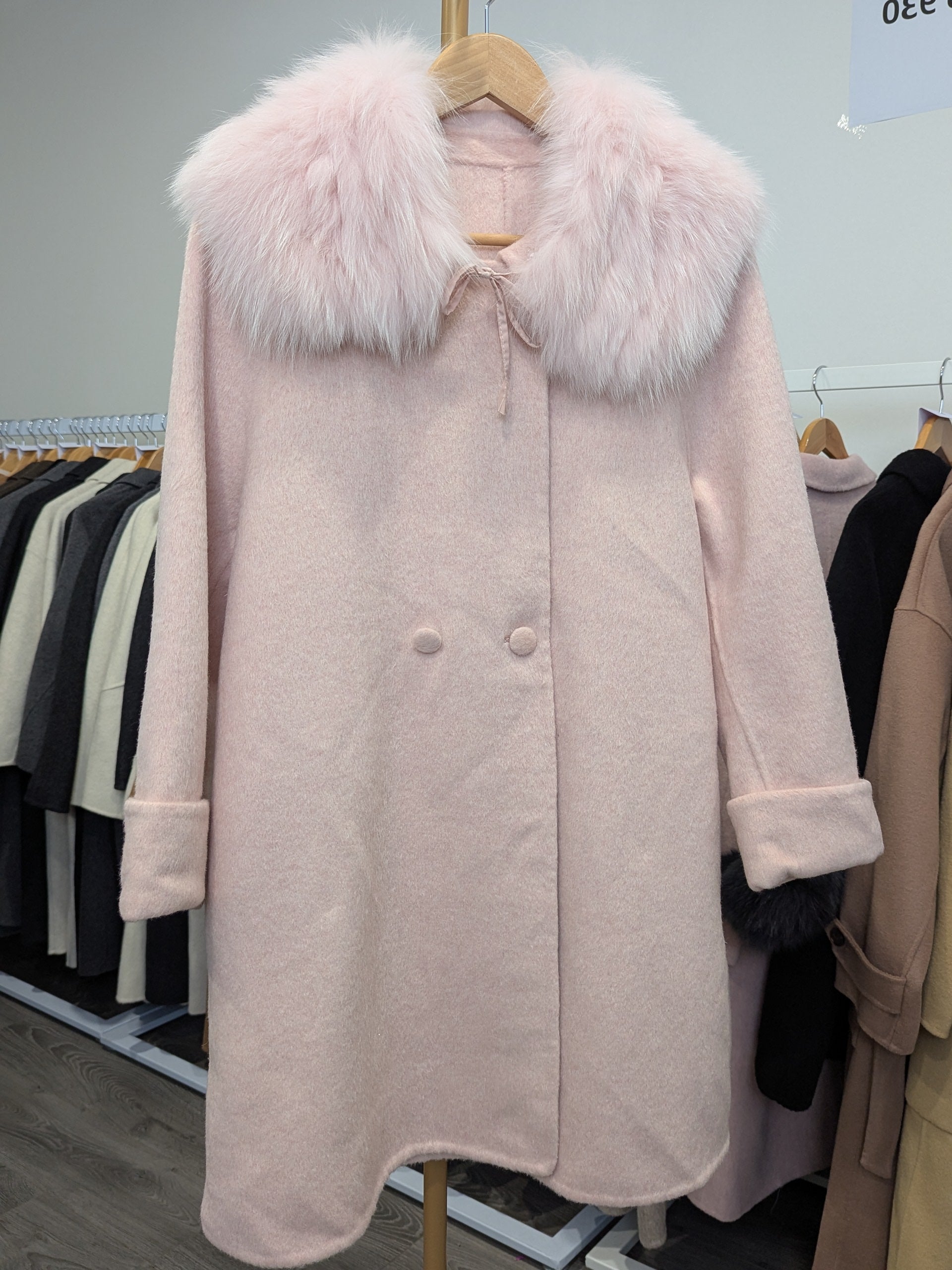 196 100% Wool Coat Black Pink