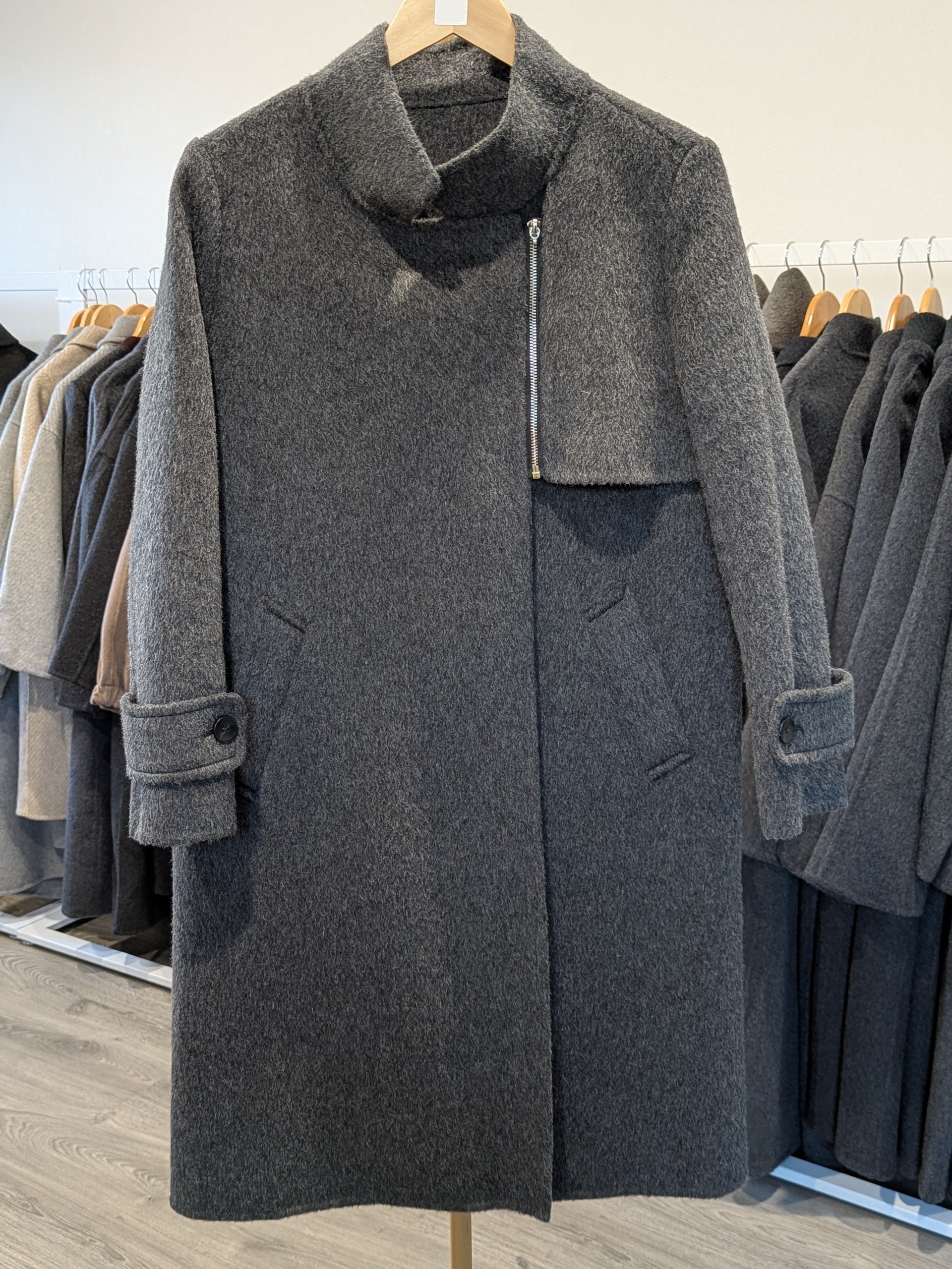 195 67% Wool Coat Dark grey S 6-10