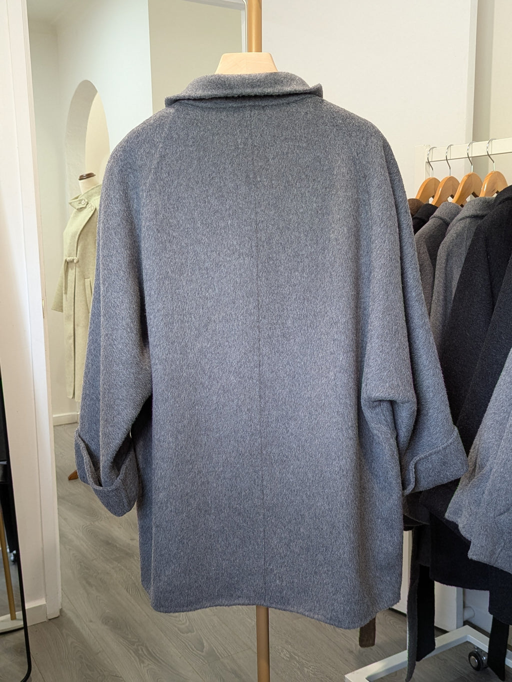 002 Cashmere blend Grey