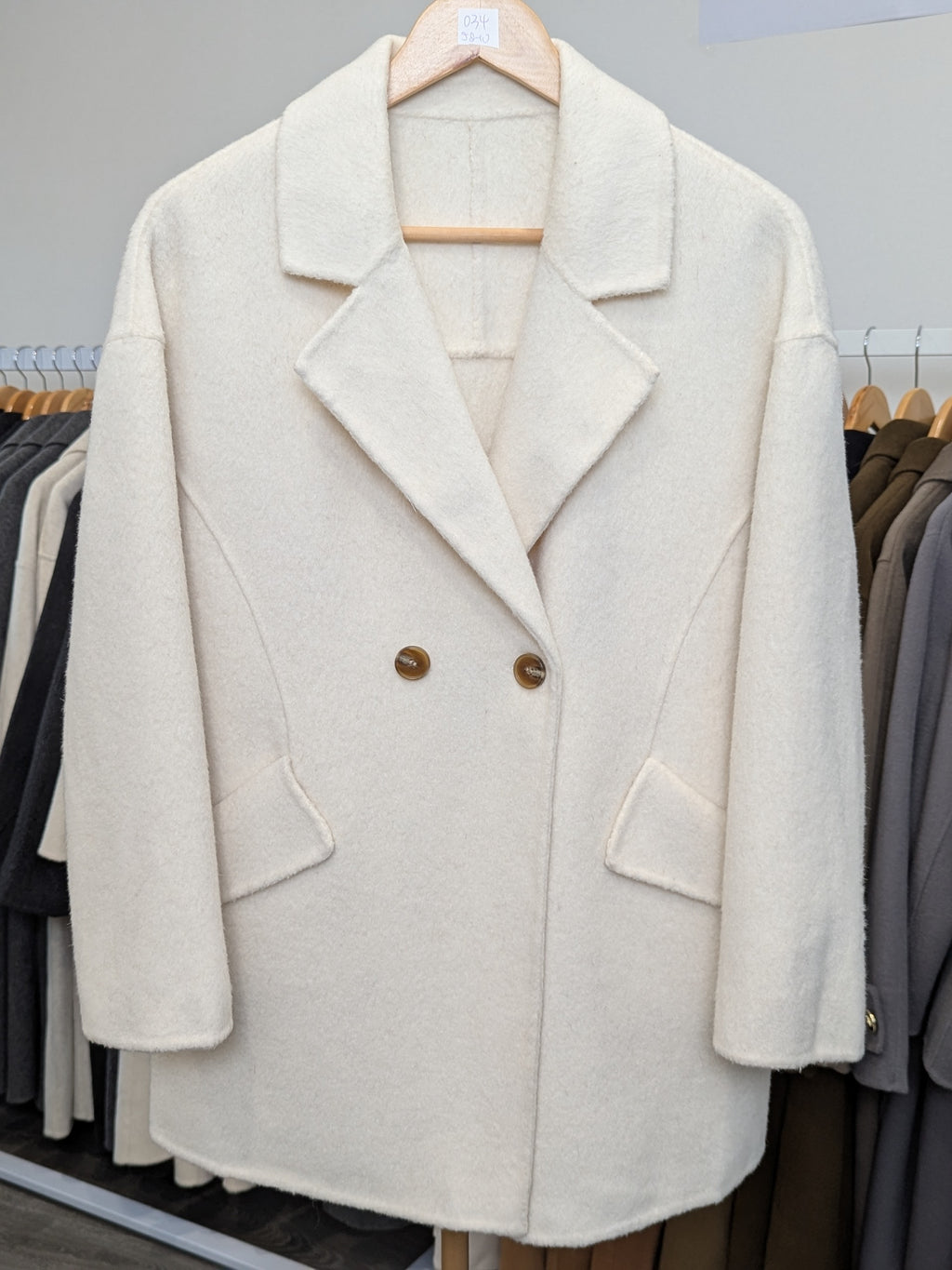 034 100% Wool Coat Cream